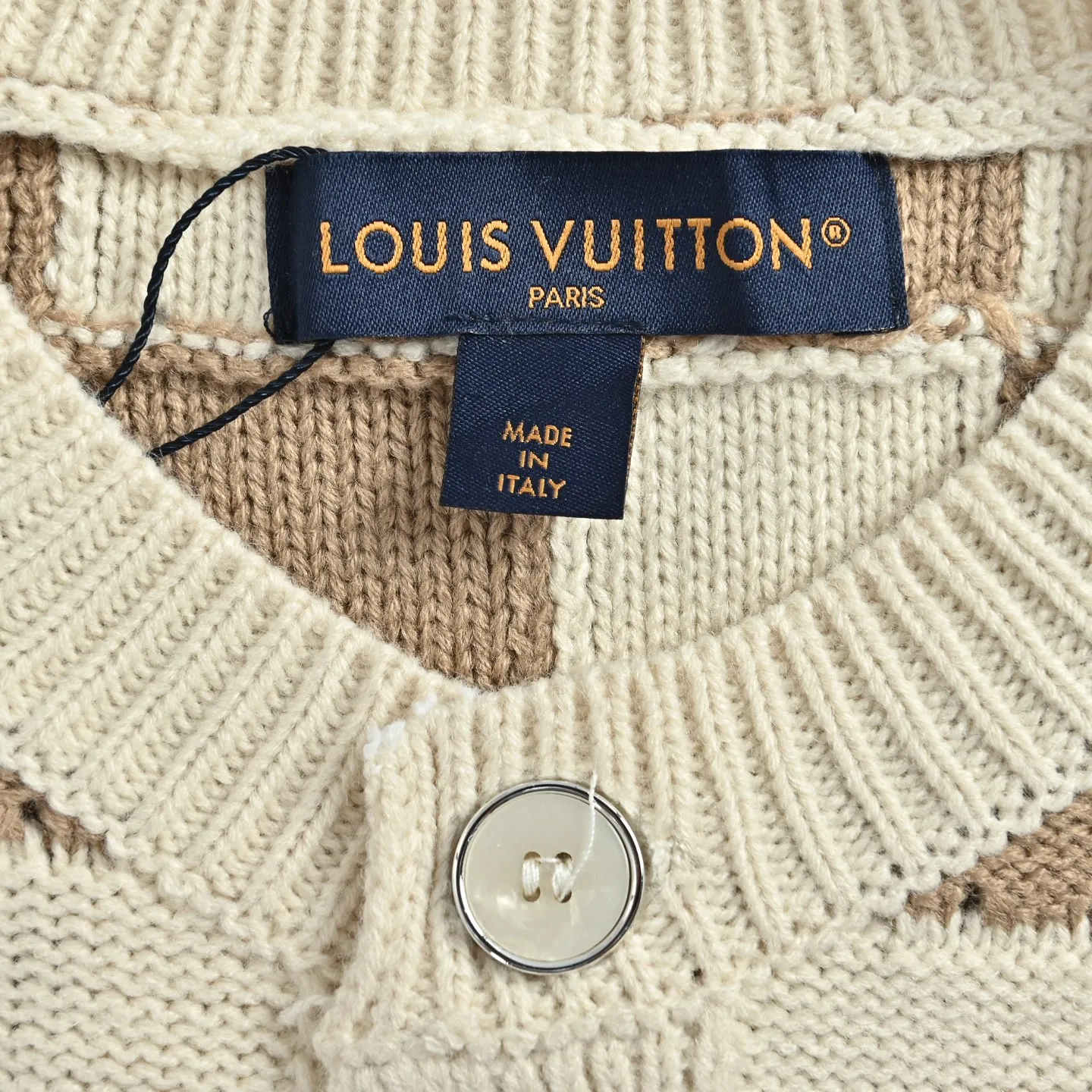 Louis Vuitton/Louis Vuitton Khaki Cream White Checkerboard Hollow Round Neck Knitted Cardigan